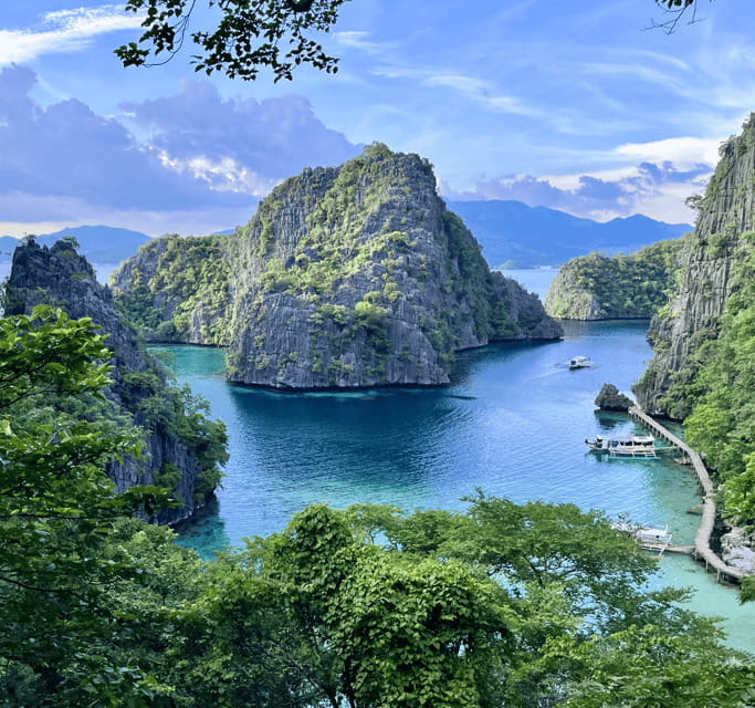 Coron: Private Boat Hire with Guided Tour and Lunch on Beach - Why a private Coron boat tour feels worth it