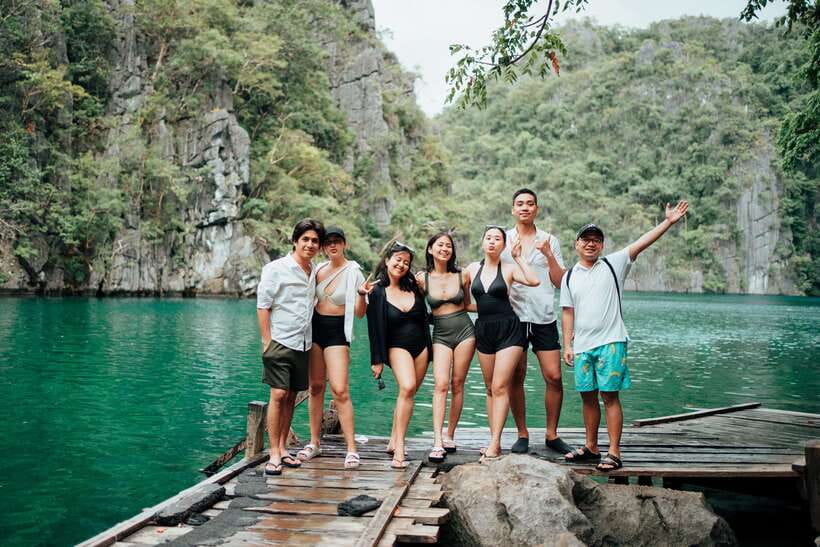 Coron: Private Island-Hopping Tour on a Yacht or Speedboat - Yacht vs speedboat: how the choice changes your day