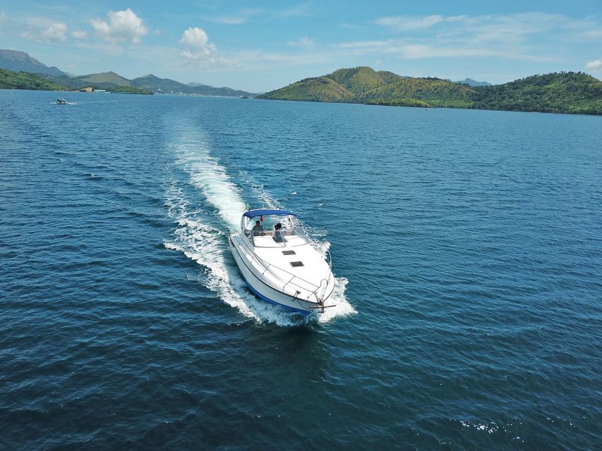 Coron: Private Island-Hopping Tour on a Yacht or Speedboat - Add the drone photographer for shareable memories