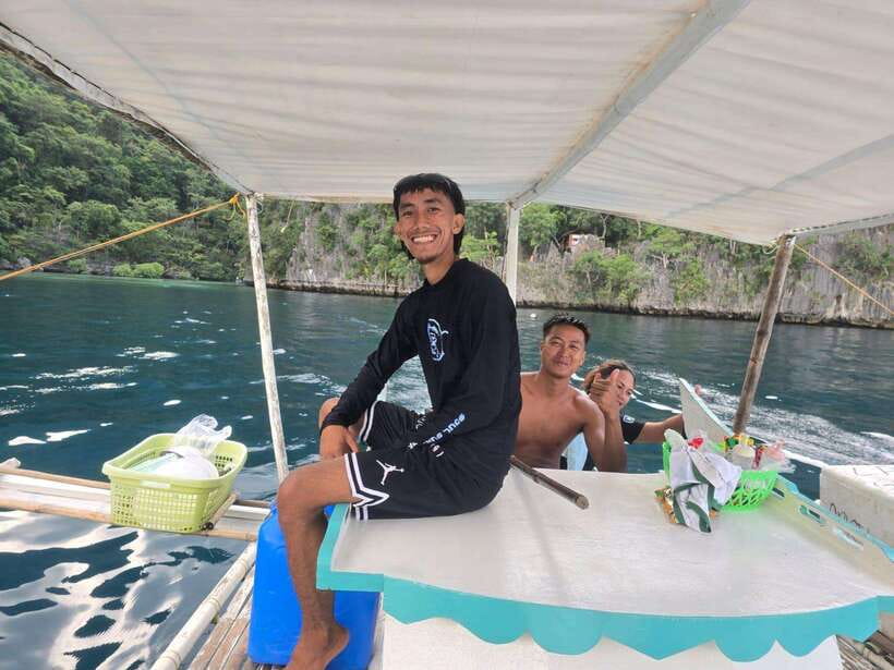 Coron: Pukaway Underground Cave Cenote & Island Hopping Tour - Lualhati Park start, and why it matters
