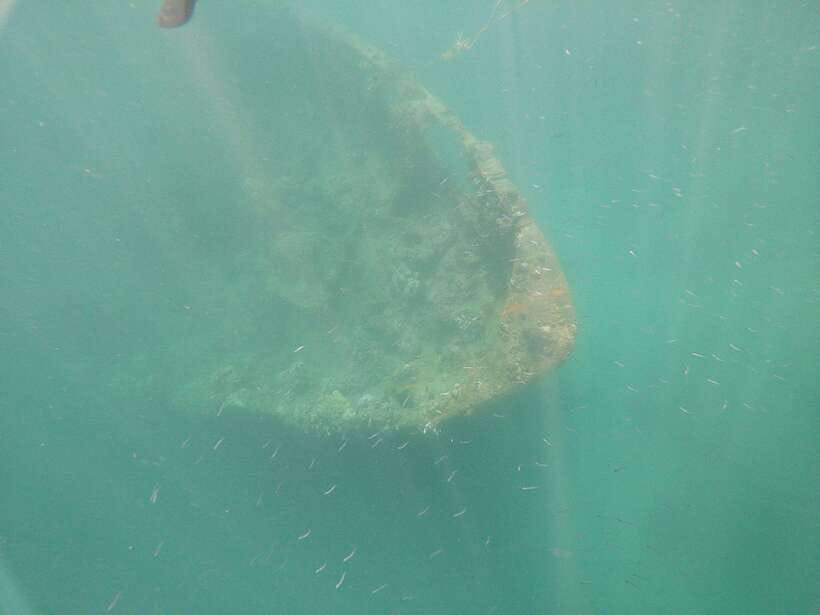 CORON:REEF AND WRECK - 2 JAPANESE WRECK AND PASS ISLAND TOUR - Getting to Lualhati Park and finding your crew