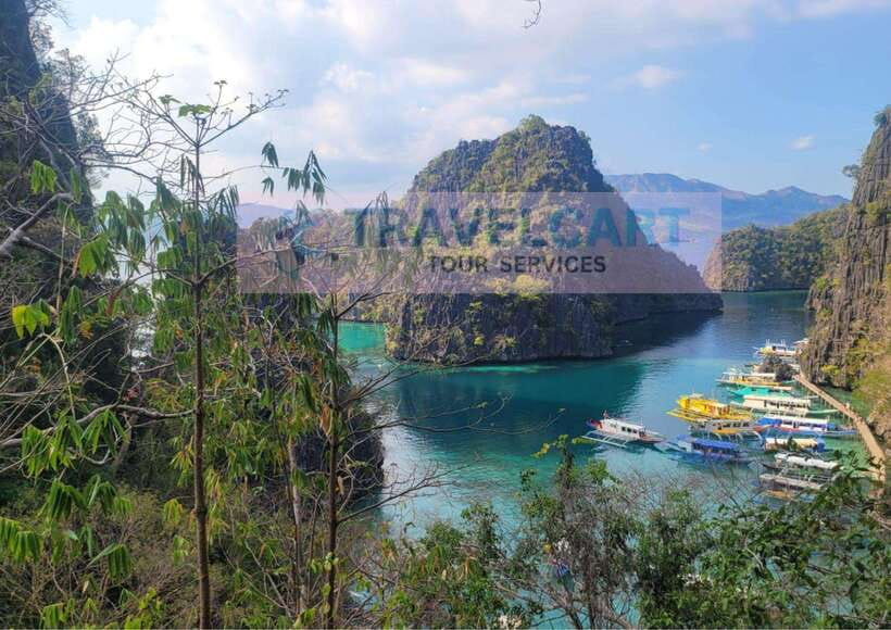 Coron's Ultimate Tour with lunch & water - Kayangan Lake: the clean-water highlight and the small trek