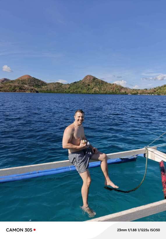 Coron Ultimate Tour: 7 Destinations with Lunch & Transfers - Kayangan Lake, Twin Lagoon, and CYC Beach: the day’s big visual hits