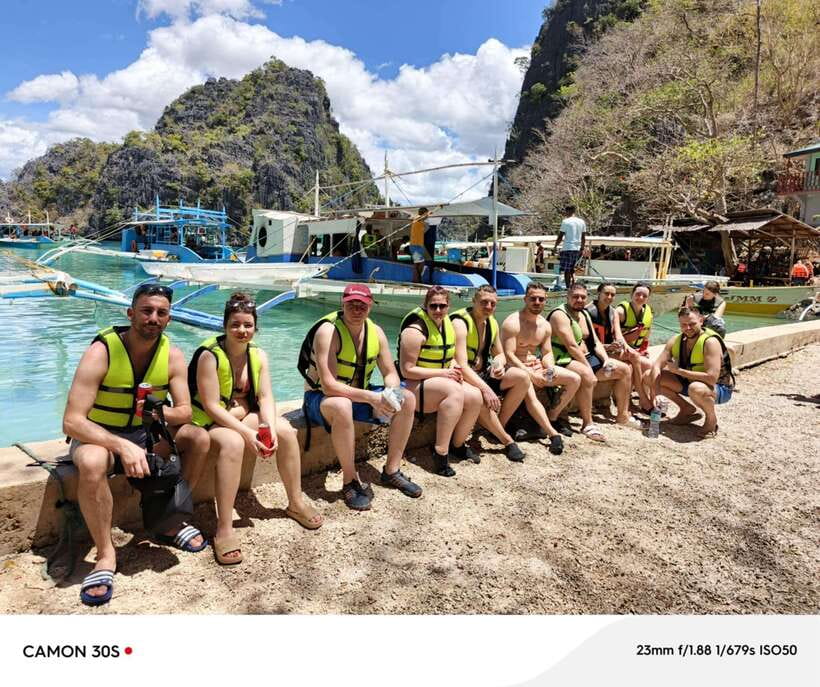 Coron Ultimate Tour: 7 Destinations with Lunch & Transfers - Safety, sea conditions, and the limits you should respect