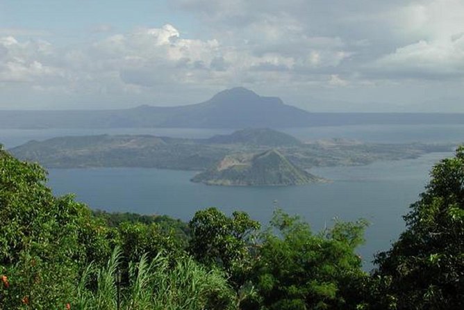 Cruise Shore Excursion of Taal Volcano with Lunch - From Pier 15HXJ9+6H3 to Tagaytay Ridge, how your day runs