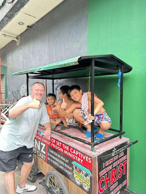 Discover the Real Manila with a Local Guide - How The Jeepney And Tuk-tuk Ride Changes The Whole Experience