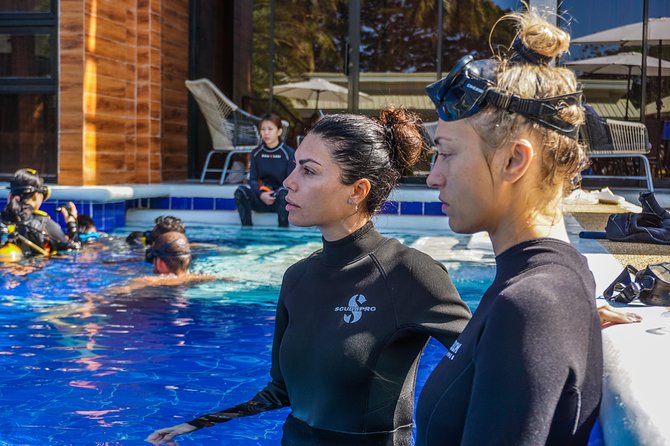 Discovery Freediving Program - Getting the morning right: yoga, theory, and a real start time