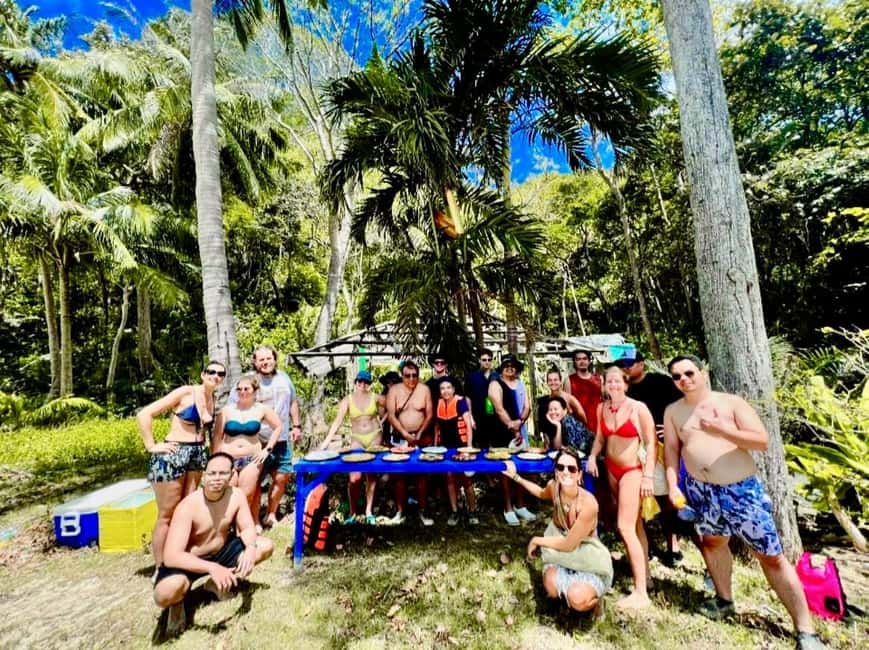 El Nido: Island Hopping Tour A with Kayaking on Big Lagoon - Costs and value: how the $21 price adds up in the real world