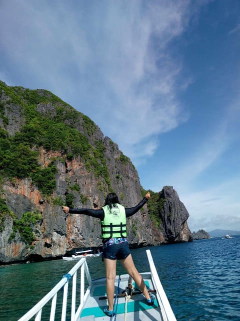 El Nido Island Tour D - Boat Ride Reality: What You Might Like, and What to Prepare For