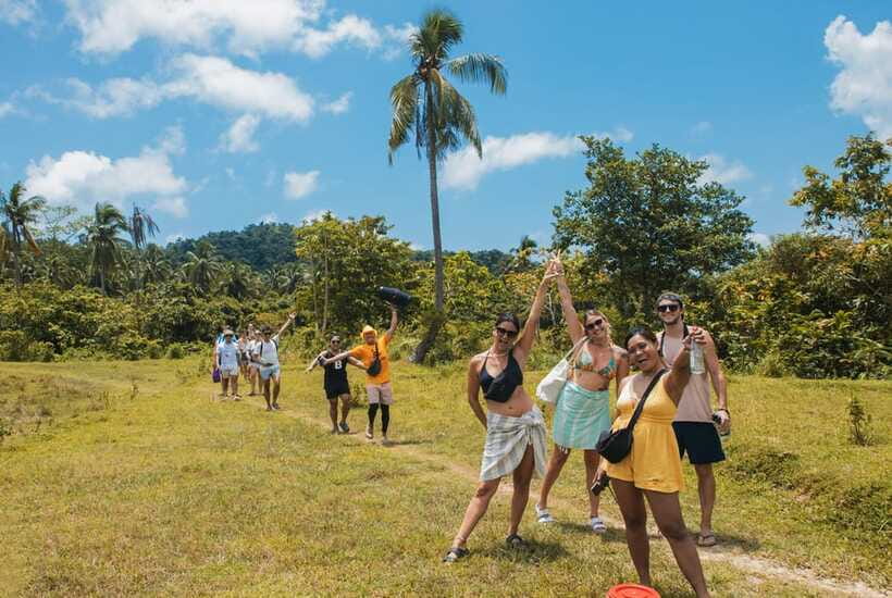 El Nido: Jeepney Adventure Tour with Lunch - Who This Tour Is Best For (And Who Should Skip It)
