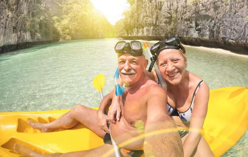 El Nido: Private/Exclusive Island Hopping Tour A BEST PRICE! - Getting to the water: pickup, tuk-tuk transfer, and packing for a wet day