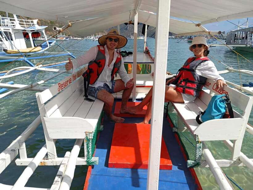 El Nido: Private Tour B with Snake Island and Caves - Snake Island sandbar time: the best part is the walking