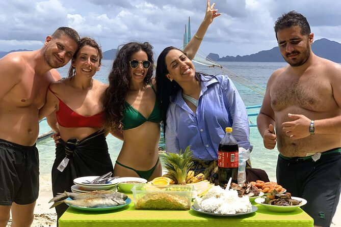 El Nido Private Tour D with Lunch - Nat Nat Beach: a quieter finale with easy downtime
