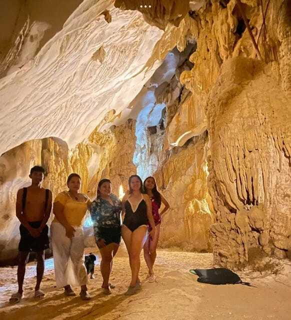 EL NIDO: Sharing/Joiner Island Hopping Tour B - Cathedral Cave: high ceilings, stalactites, and quiet light
