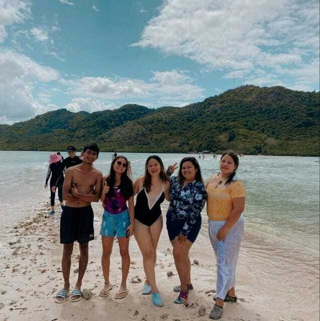 EL NIDO: Sharing/Joiner Island Hopping Tour B - Pinagbuyutan Island: limestone cliffs, greenery, and snorkeling time