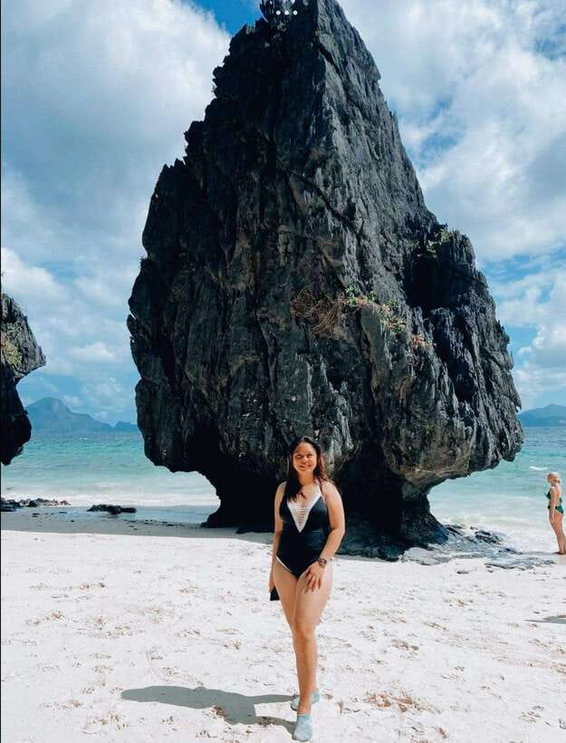 EL NIDO: Sharing/Joiner Island Hopping Tour B - Snake Island: walking the S-shaped sandbar when the tide cooperates