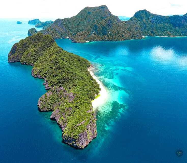 El Nido: Snake Island and Cave Tour with Island Lunch - Cathedral Cave: the waterline approach that makes the arches feel huge