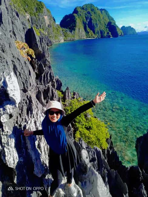 El Nido: Tour C with Matinloc Shrine and white sand beaches - Tour C in One Flow: Marber’s Boats, Island Sand, Shrine Views