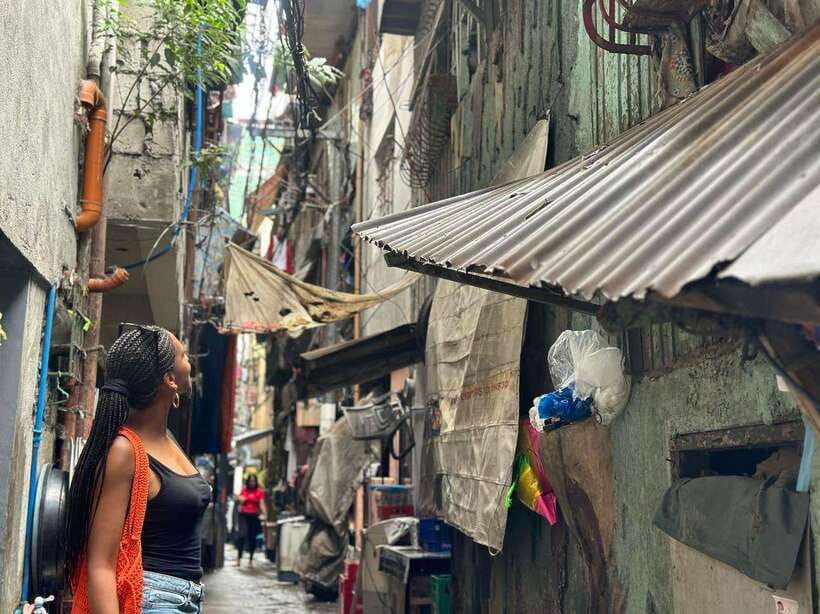 Explore Manila Slums and Hidden Market - What makes the guides so important (Venus and Floyd are a big reason to book)