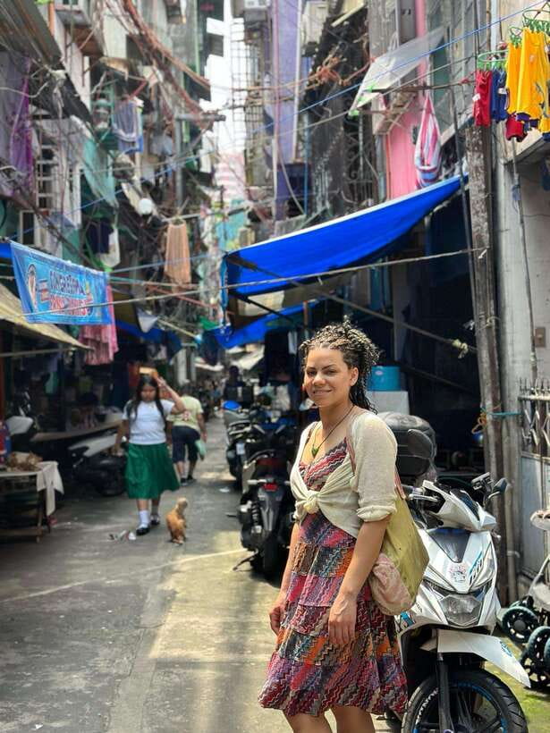 Explore Manila Slums and Hidden Market - Wet market stop: the fastest way to understand local shopping habits