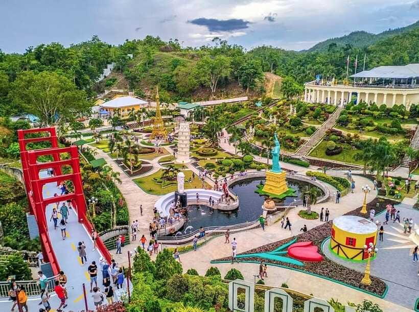 From Cebu: Bohol Countryside Private Tour with Buffet Lunch - The Bohol finish: Sikatuna Mirror of the World and a guided wrap-up