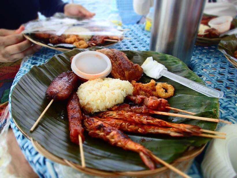 From Cebu: Island Hopping to 3 islands with BBQ lunch - Caohagan Island: Free Exploration and a Fresh Seafood Moment