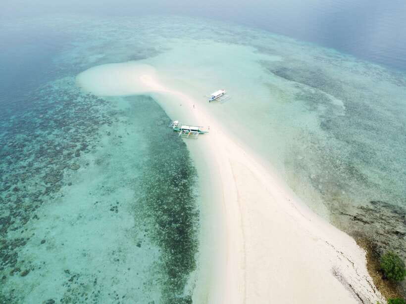 From Coron Town: Beaches and Islands Boat Tour with Lunch - The 8-hour flow: when the day moves fast (and when it doesn’t)