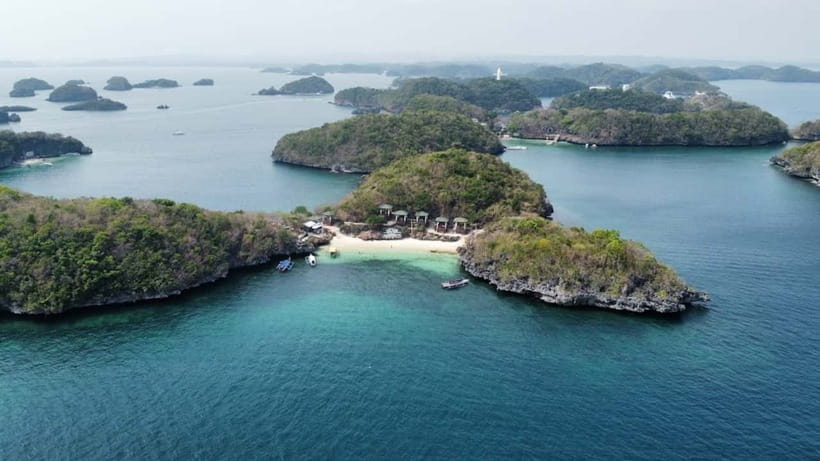 From Manila: Pangasinan Hundred Islands Guided Tour - Arrival in Alaminos, then straight into the Hundred Islands National Park