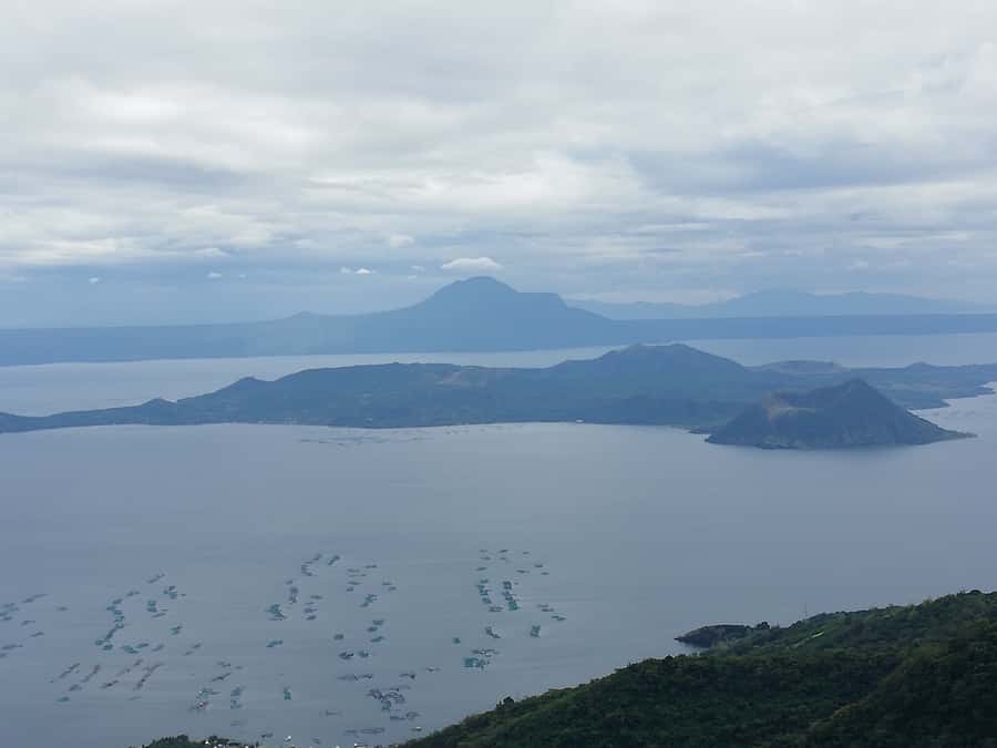 From Manila: Taal Volcano Island & Pagsanjan Falls Day Tour - Safety, tips, and the cash reality at the water