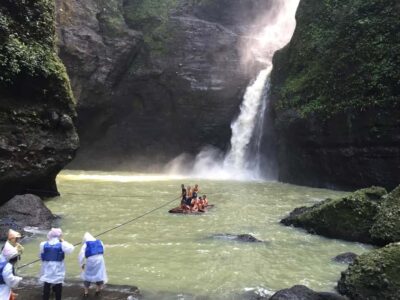 From Manila: Taal Volcano Island & Pagsanjan Falls Day Tour