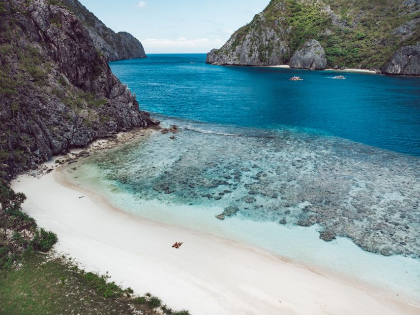 Half-Day Seasation Premium Speedboat Group Island Hopping - Hidden Beach, Seven Commandos, and Helicopter Island: the photo and swim hit list