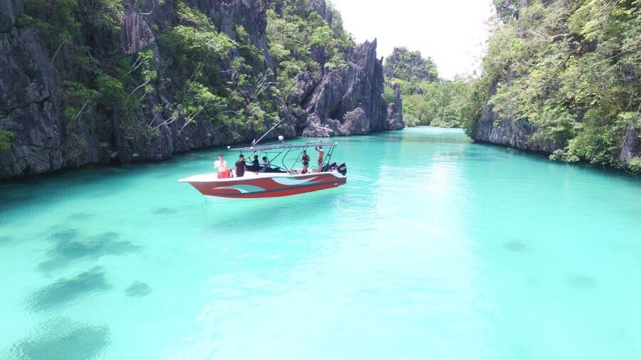 Half-Day Seasation Premium Speedboat Group Island Hopping - Morning vs afternoon windows, and the “at least three islands” reality