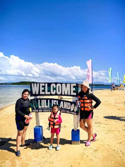 Honda Bay Island Hopping Tour – A Perfect Day in Paradise - Cowrie Island Time: Beaches, Shade, and Picnic Lunch