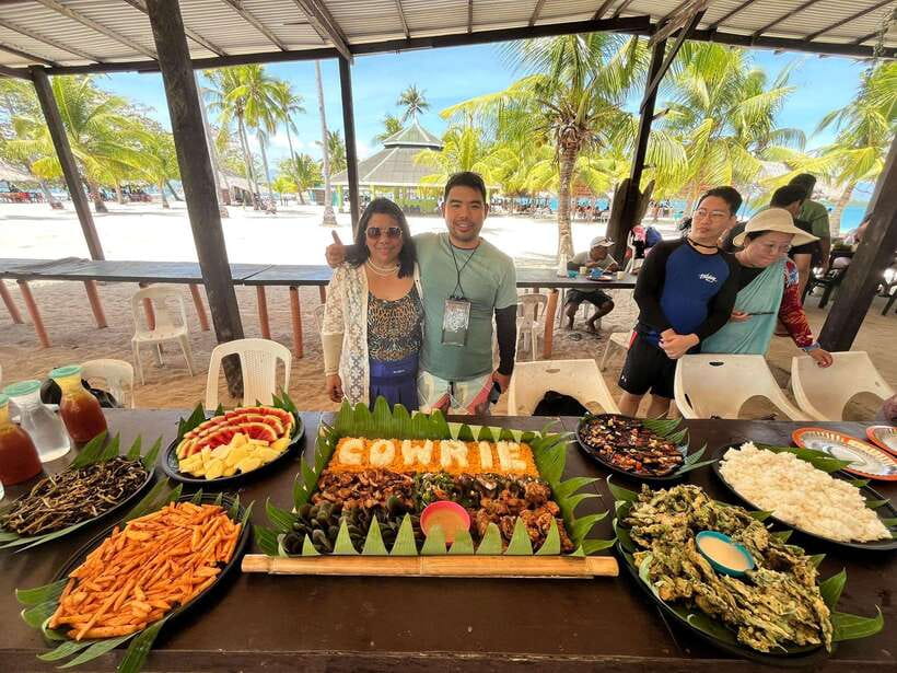 Honda Bay Island: Island Tour with Lunch & Transfer - Honda Bay timing and transport from Puerto Princesa