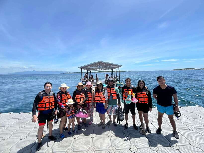 Honda Bay Island: Island Tour with Lunch & Transfer - Starfish Island snorkel stop and what to expect in the water