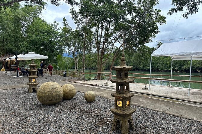 Iwahig River Cruise and Firefly Watching Tour in Puerto Princesa - Dinner before the lights: what you’ll eat and why it helps