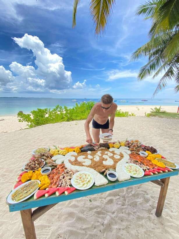 Luna: Siargao Tri-Island Tour with Drone, GoPro Shots, Lunch - Daku Island lunch in a reserved cottage, plus more swim time