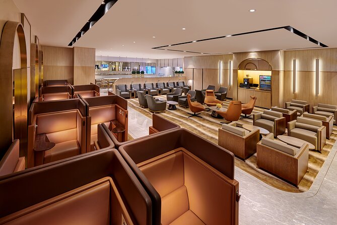 Mactan Cebu International Airport Plaza Premium Lounge - The Buffet From Breakfast to Dinner: What’s Included and How to Use It