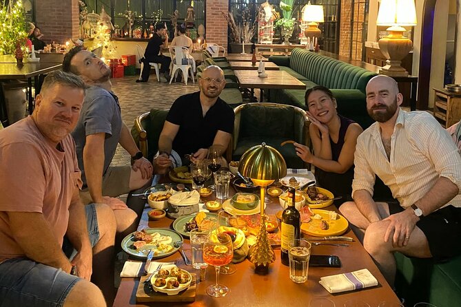 Makati Bar Hopping Experience with Local Guide - Key things I think you’ll notice right away