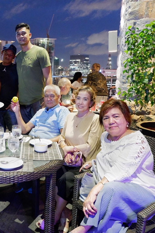 Makati Nightlife: VIP Access to Clubs, Rooftops & Go-Go Bars - 8:00 PM rooftop start at IM Hotel: get your bearings fast