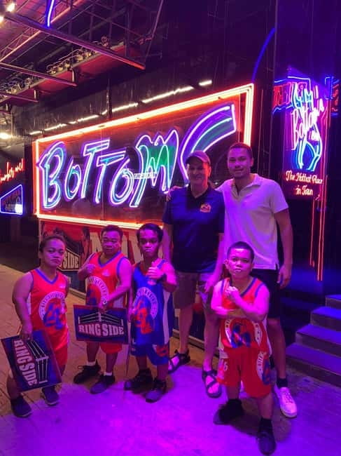 Makati Nightlife: VIP Access to Clubs, Rooftops & Go-Go Bars - Neon Nights at Royal Club: finish with full dance-floor energy