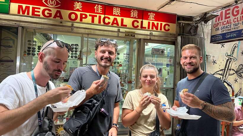 Manila Chinatown Food Tour with Local Guide - Old Buildings and Historical Landmarks as You Pass Them