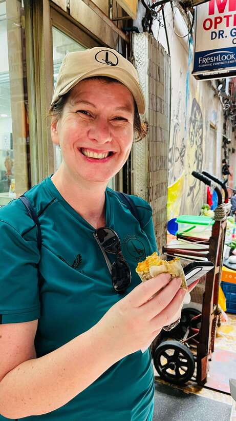Manila Chinatown Food Tour with Local Guide - Meeting Point in a Cafe, Ask for Mari