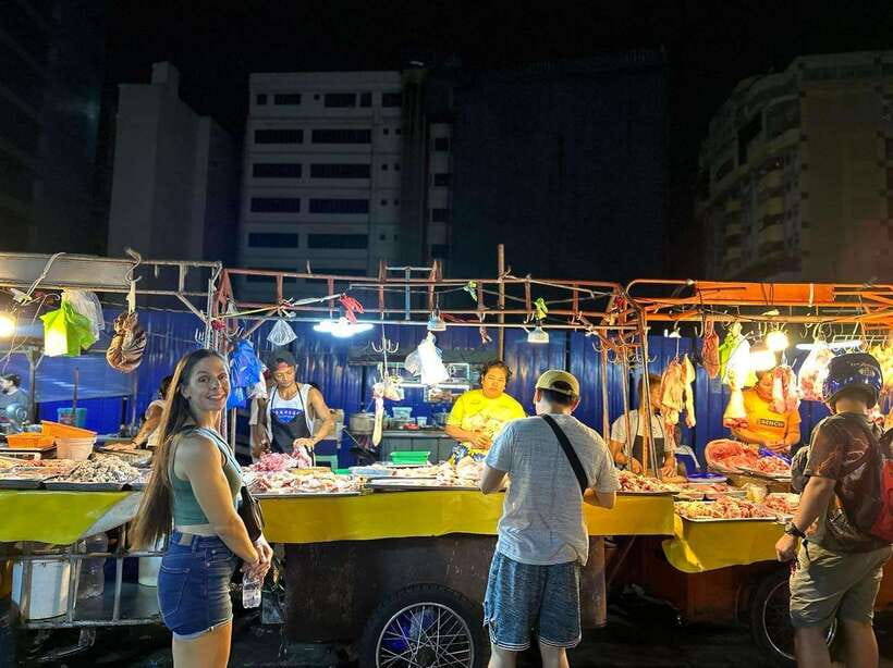 Manila: Chinatown Nighttime Tour by Tuk-Tuk - What to Wear and Bring for a Night Market Tour