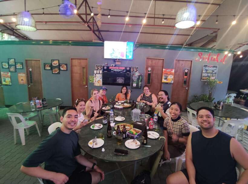 Manila Food Tour: Introduction to Philippine Street Food - Restaurant Tastings Across the Local Route: Dumplings, Skewers, and Sizzling Plates