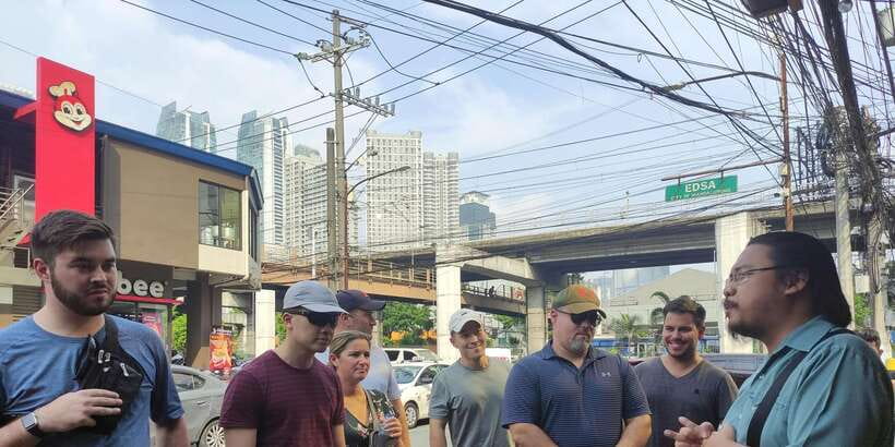 Manila Food Tour: Introduction to Philippine Street Food - Bakery Stops That Actually Matter: From Savory Bites to Sweet Cool-Down