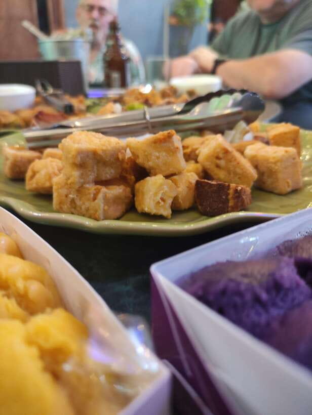 Manila Food Tour: Introduction to Philippine Street Food - Local Bar Time: Beer and Non-Alcoholic Drinks Included