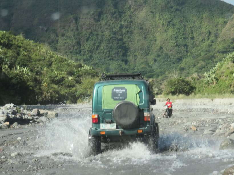Manila: Mount Pinatubo 4X4 & Hiking Trip - From Petron Makati to Camp Kainomayan: the long travel that sets expectations