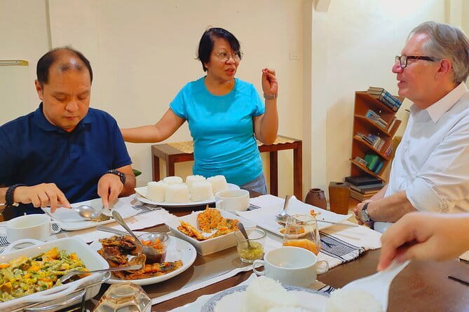 Manila Nightlife And Pub Crawl Tour Makati City - Reliability and the One Negative Red Flag You Should Take Seriously
