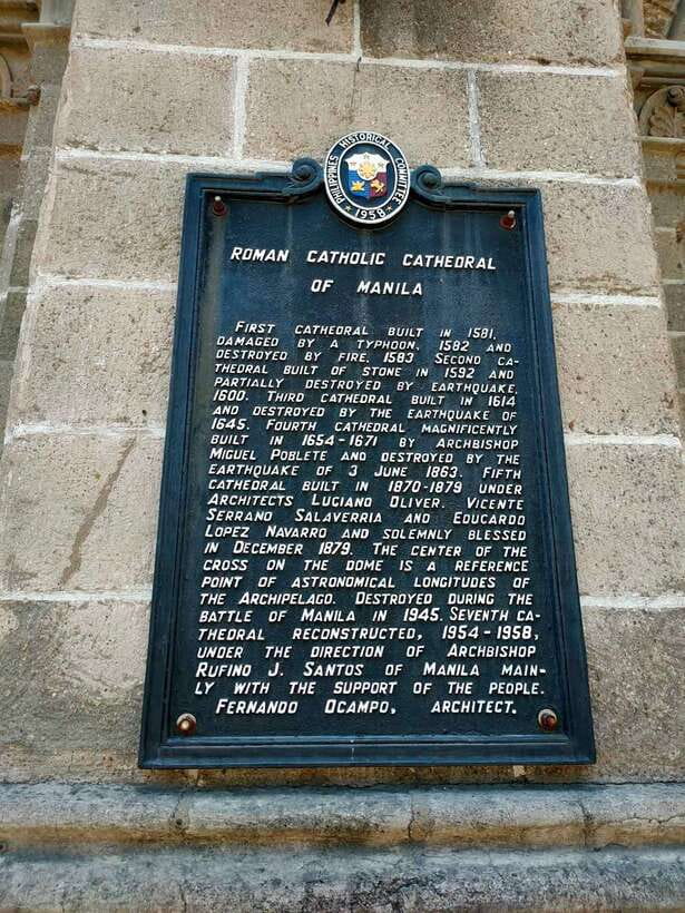 Manila: Rich History of Intramuros Private Tour - Baluarte de San Diego: viewpoints plus the feel of old defenses